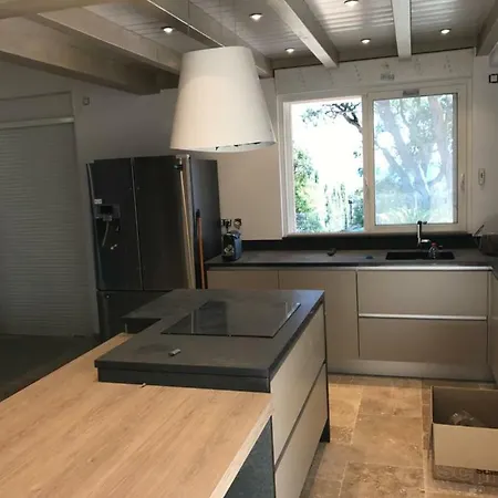 Hovanes Villa